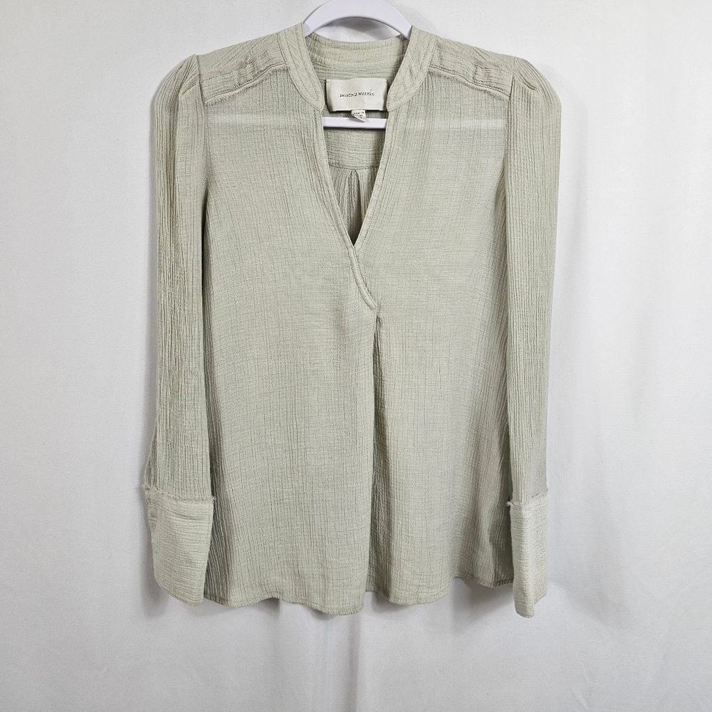 Brochu Walker Lena Textured Long Sleeve Blouse in Stone - Size XS